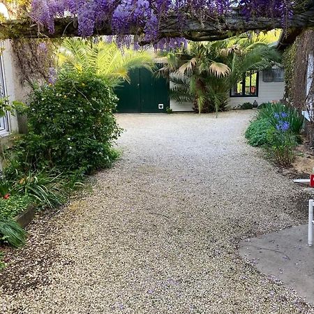 La Berge Du Clain - Joli Appartement A Poitiers Exterior foto